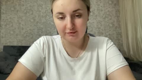 Snapshot of judevalenti chatting on 09/10/25, 06:08 JudeValenti online show from 09/10/25, 06:08