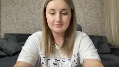 Snapshot of judevalenti chatting on 09/17/25, 03:14 JudeValenti online show from 09/17/25, 03:14