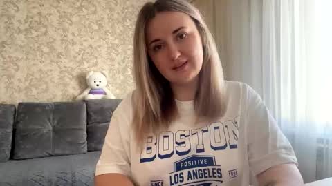 Snapshot of judevalenti chatting on 09/26/25, 06:17 JudeValenti online show from 09/26/25, 06:17