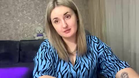 Snapshot of judevalenti chatting on 10/26/25, 04:13 JudeValenti online show from 10/26/25, 04:13