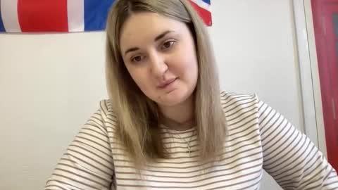 Snapshot of judevalenti chatting on 12/04/25, 09:18 JudeValenti online show from 12/04/25, 09:18