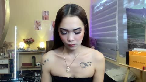 EloiseMoree online show from 02/07/25, 04:16
