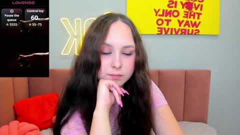 Snapshot of judyingram chatting on 06/17/26, 01:08 Judy online show from 06/17/26, 01:08