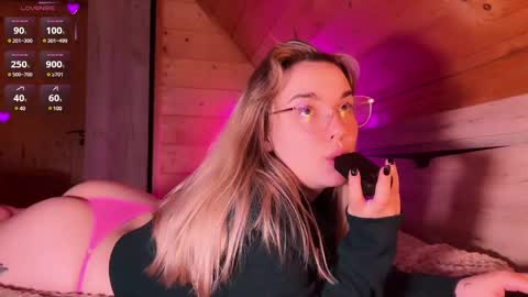 Snapshot of judykissmoore chatting on 01/27/25, 11:22 Judy online show from 01/27/25, 11:22