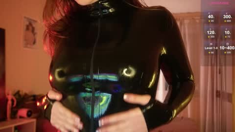 Snapshot of juelzfoxy chatting on 12/02/24, 12:09 Juelz  online show from 12/02/24, 12:09