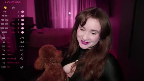 Snapshot of juelzfoxy chatting on 12/03/25, 09:24 Juelz online show from 12/03/25, 09:24