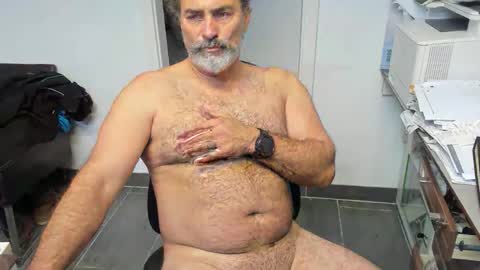 Giovanni50pro online show from 10/26/25, 04:35