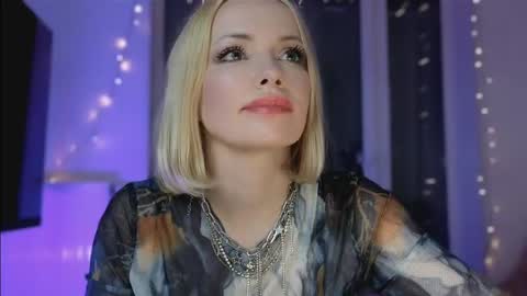 Snapshot of jugoddess chatting on 05/14/26, 07:53 Goddess Julia online show from 05/14/26, 07:53