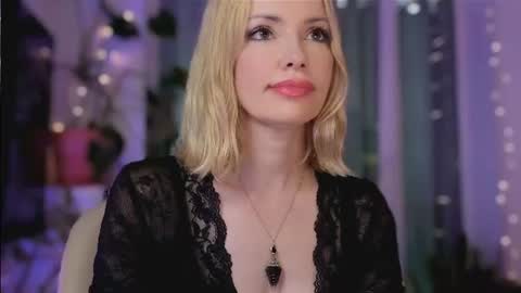 Goddess Julia online show from 07/15/26, 05:51