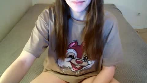 Snapshot of juicetalia chatting on 12/17/25, 08:09 JuiceTalia online show from 12/17/25, 08:09