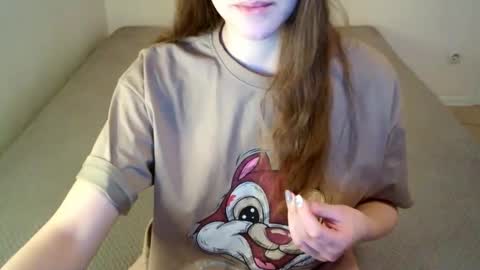 JuiceTalia online show from 12/21/25, 08:32