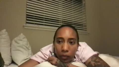 Snapshot of juicijazzi chatting on 01/13/26, 09:25 juicijazzi online show from 01/13/26, 09:25