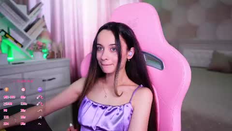 Snapshot of juicy___angel chatting on 07/06/26, 12:46 Angelina online show from 07/06/26, 12:46