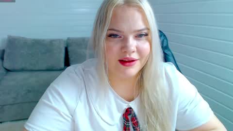 Diana For friends simple Di online show from 05/02/26, 03:55