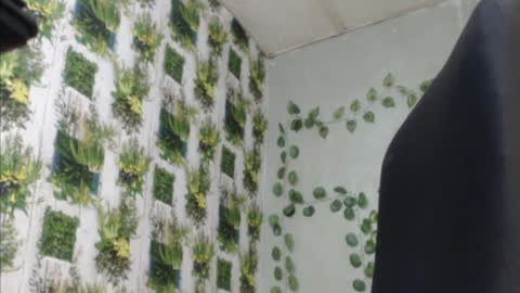 Snapshot of juicy_gold22 chatting on 01/06/25, 10:37 Mariagold online show from 01/06/25, 10:37