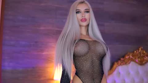 Jessye online show from 09/16/25, 08:10