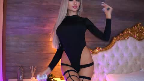 Jessye online show from 10/14/25, 08:20