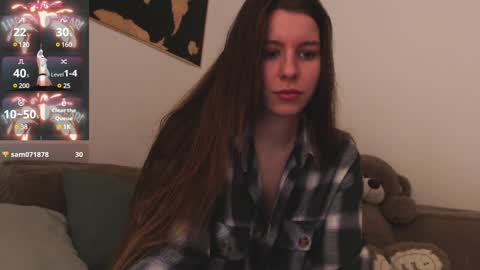 Snapshot of juicy_mystery chatting on 01/15/25, 02:35 laura online show from 01/15/25, 02:35