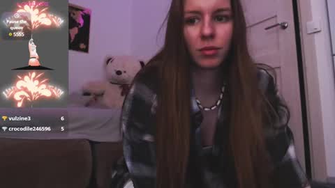 Snapshot of juicy_mystery chatting on 01/30/25, 07:15 laura online show from 01/30/25, 07:15