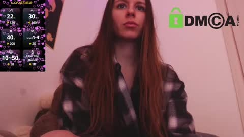 Snapshot of juicy_mystery chatting on 02/15/25, 05:28 laura online show from 02/15/25, 05:28