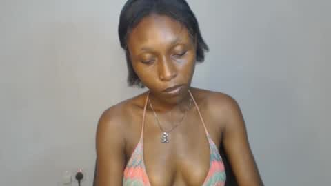 Snapshot of juicy_pinkpussy564197 chatting on 03/19/26, 08:24 olivia online show from 03/19/26, 08:24