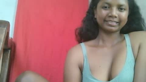 Snapshot of juicy_pretty chatting on 12/05/24, 08:00 stellah online show from 12/05/24, 08:00