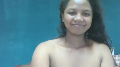 Snapshot of juicy_pretty chatting on 12/30/24, 03:14 stellah online show from 12/30/24, 03:14