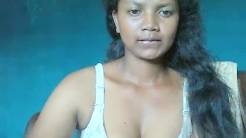 Snapshot of juicy_pretty chatting on 01/08/25, 08:06 stellah online show from 01/08/25, 08:06