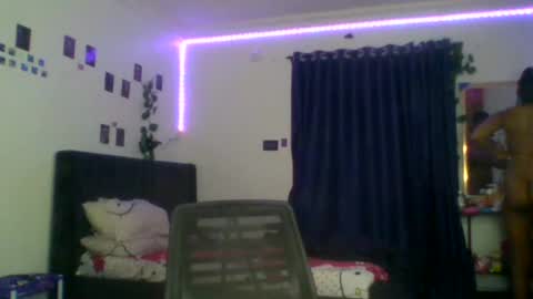 Emily online show from 02/03/26, 05:38