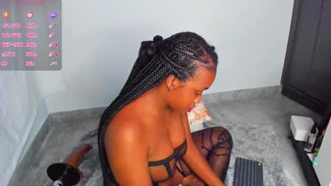 Your Paradise online show from 10/16/25, 02:23