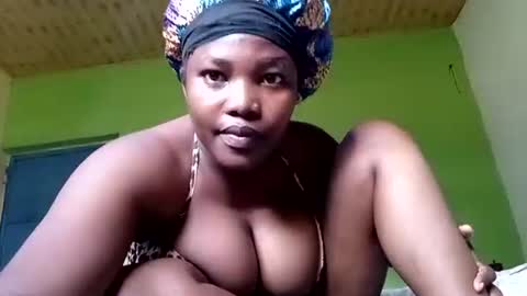 Snapshot of juicybabe102874 chatting on 04/24/26, 09:56 juicybabe102874 online show from 04/24/26, 09:56