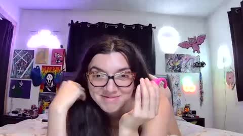 Snapshot of juicybootyqt chatting on 11/26/25, 06:09 juicybootyqt online show from 11/26/25, 06:09