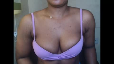 Snapshot of juicycuntx chatting on 09/28/25, 07:03 juicycuntx online show from 09/28/25, 07:03