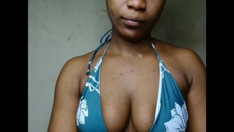 Snapshot of juicycuntx chatting on 10/01/25, 05:13 juicycuntx online show from 10/01/25, 05:13