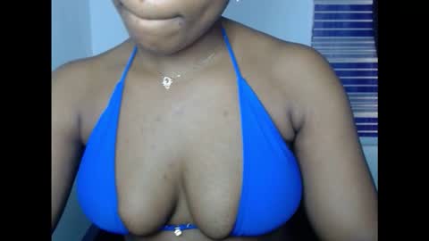 Snapshot of juicycuntx chatting on 10/10/25, 11:53 juicycuntx online show from 10/10/25, 11:53
