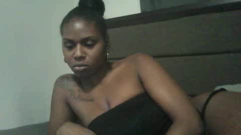 JuicyExotic online show from 11/06/25, 12:50