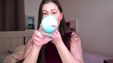 Elena online show from 02/12/26, 08:59