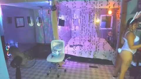 Snapshot of juicyjayxxx69 chatting on 09/25/25, 04:49 juicyjayxxx69 online show from 09/25/25, 04:49