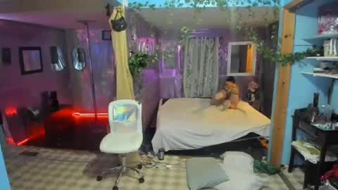 Snapshot of juicyjayxxx69 chatting on 09/29/25, 01:33 juicyjayxxx69 online show from 09/29/25, 01:33