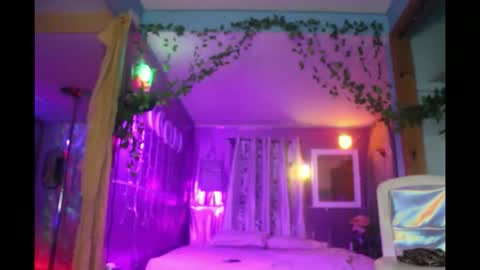 Snapshot of juicyjayxxx69 chatting on 10/16/25, 02:12 juicyjayxxx69 online show from 10/16/25, 02:12