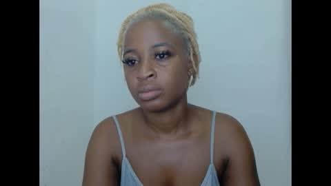 juicykinkx online show from 12/01/25, 11:37