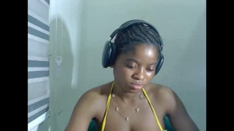 Snapshot of juicynpinkx chatting on 04/04/26, 11:13 juicynpinkx online show from 04/04/26, 11:13