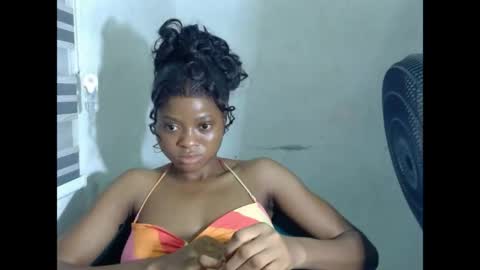 Snapshot of juicynpinkx chatting on 04/18/26, 07:07 juicynpinkx online show from 04/18/26, 07:07