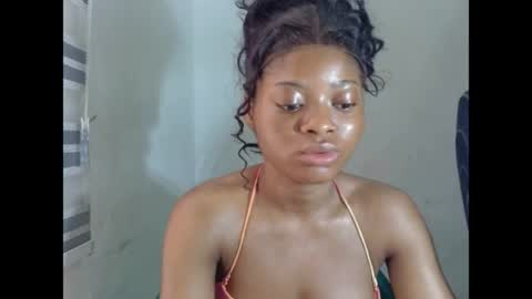 Snapshot of juicynpinkx chatting on 04/20/26, 08:50 juicynpinkx online show from 04/20/26, 08:50