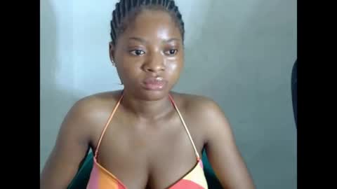 Snapshot of juicynpinkx chatting on 04/24/26, 09:01 juicynpinkx online show from 04/24/26, 09:01