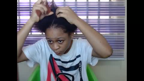 Snapshot of juicynwetx chatting on 03/03/25, 06:48 juicynwetx online show from 03/03/25, 06:48