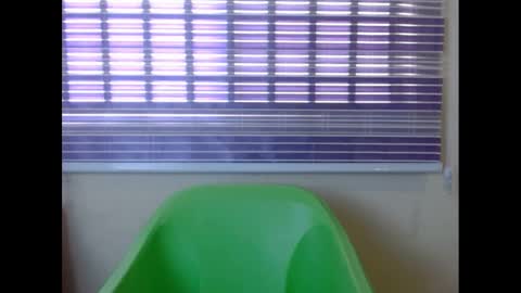 Snapshot of juicynwetx chatting on 03/03/25, 01:09 juicynwetx online show from 03/03/25, 01:09