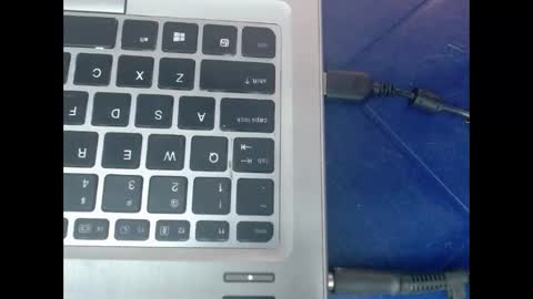 Snapshot of juicynwetx chatting on 12/03/25, 08:56 juicynwetx online show from 12/03/25, 08:56