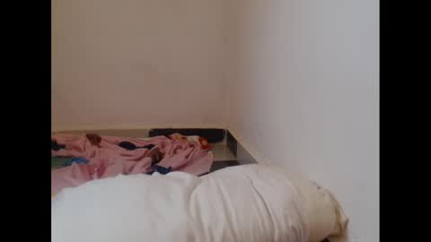 Snapshot of juicyxpink chatting on 03/07/25, 02:45 juicyxpink online show from 03/07/25, 02:45