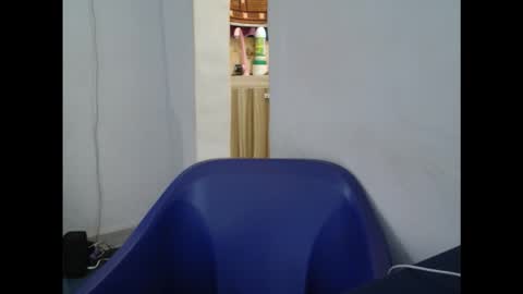 Snapshot of juicyxpink chatting on 09/18/25, 07:10 juicyxpink online show from 09/18/25, 07:10